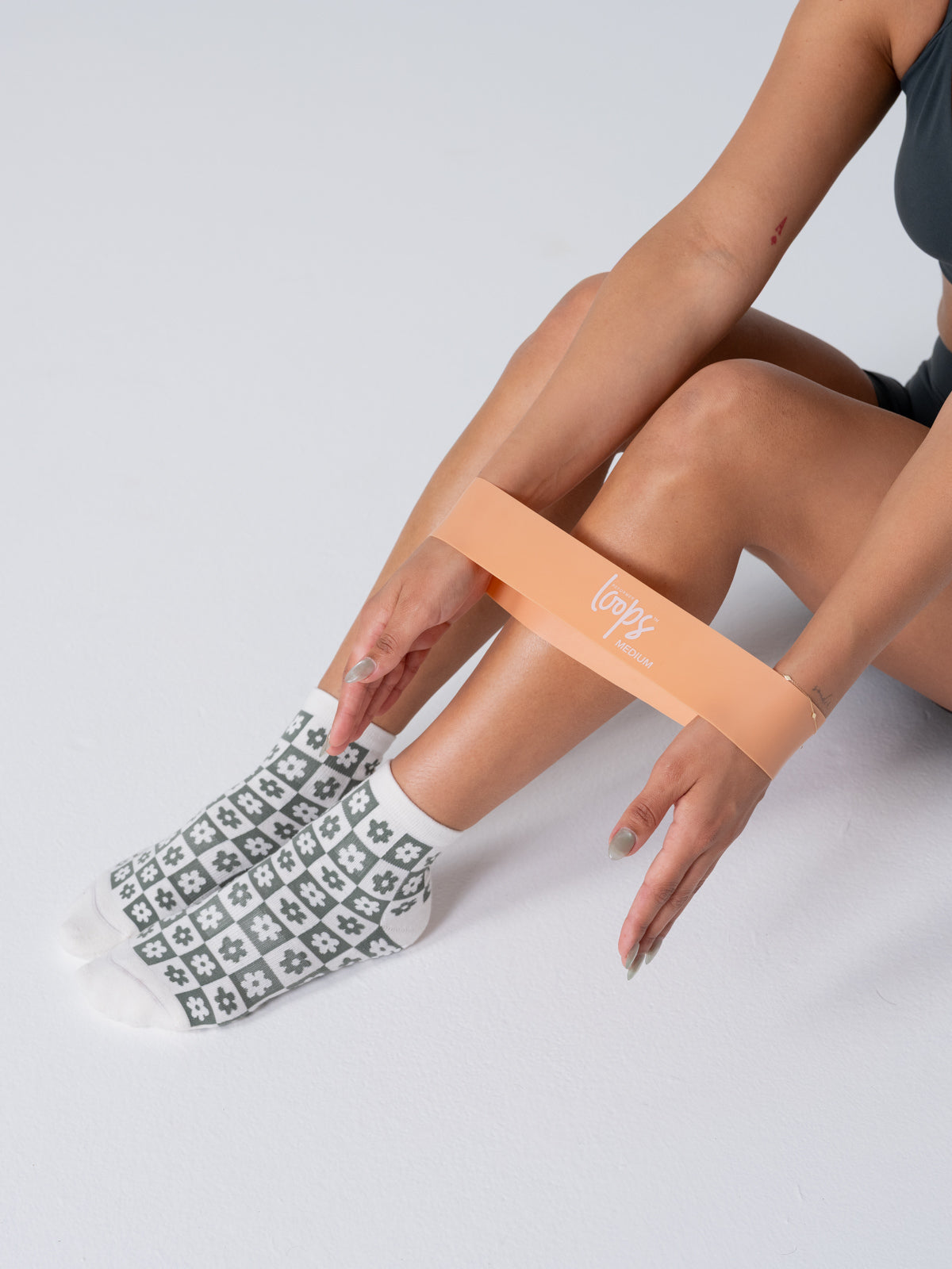 Latex Resistance Loop Coral