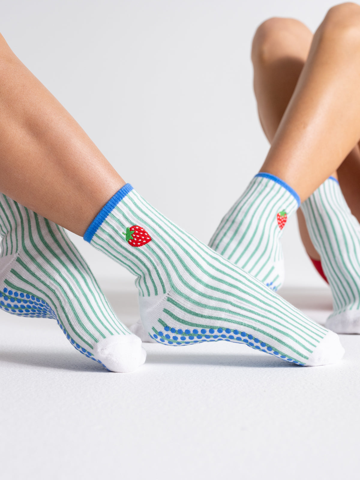 Quarter Socks - Strawberry